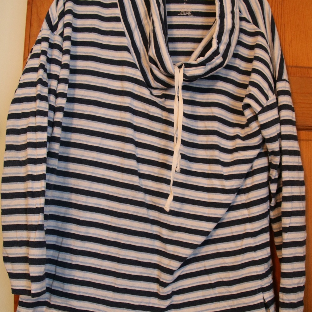 women's tops